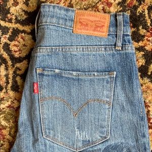 Levi’s High Rise Skinny Jeans Size 27